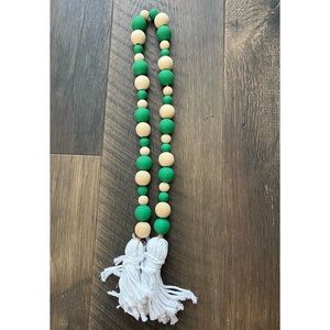 Farmhouse garland